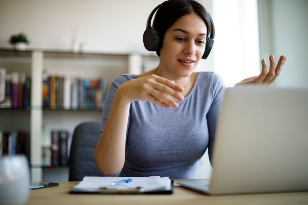 How To Become a Career Counselor